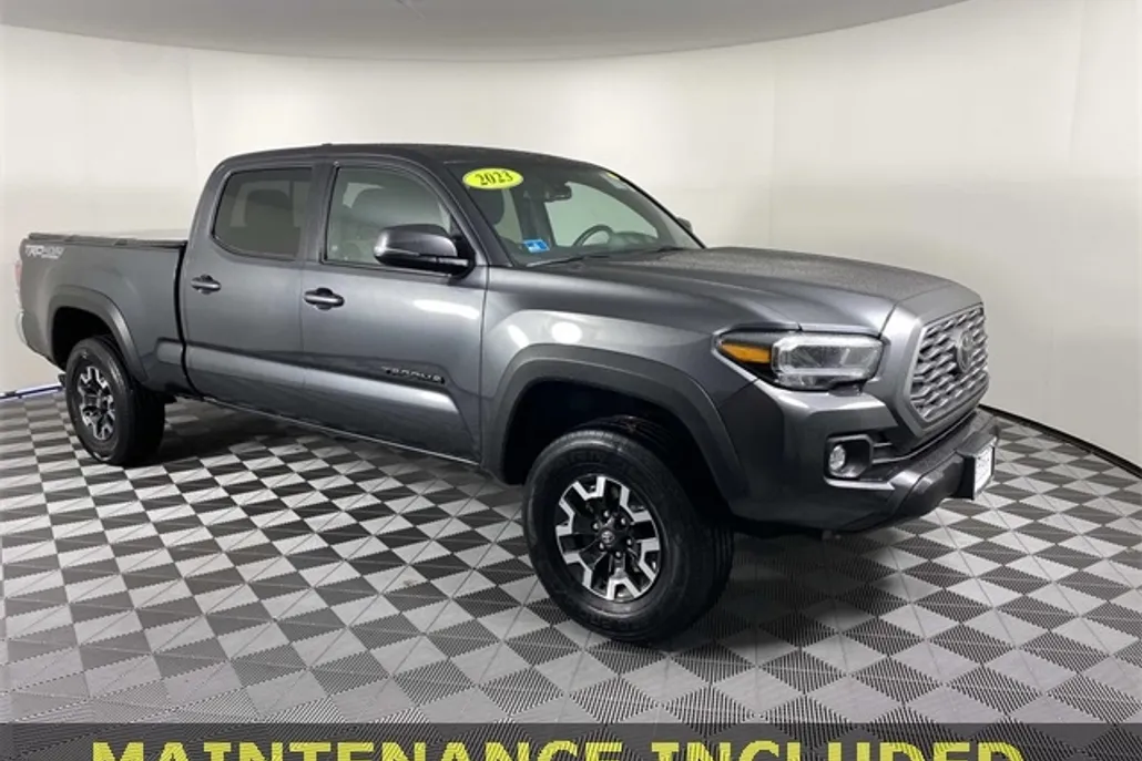2023 Toyota Tacoma TRD Off-Road photo 1