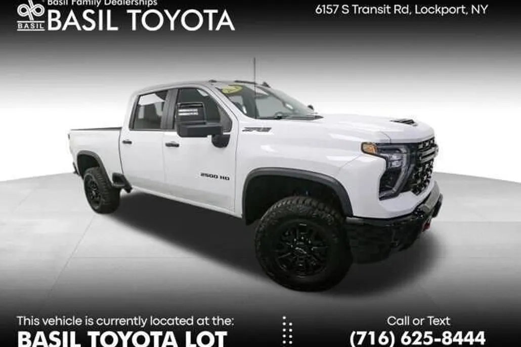 2024 Chevrolet Silverado 2500HD ZR2 photo 1