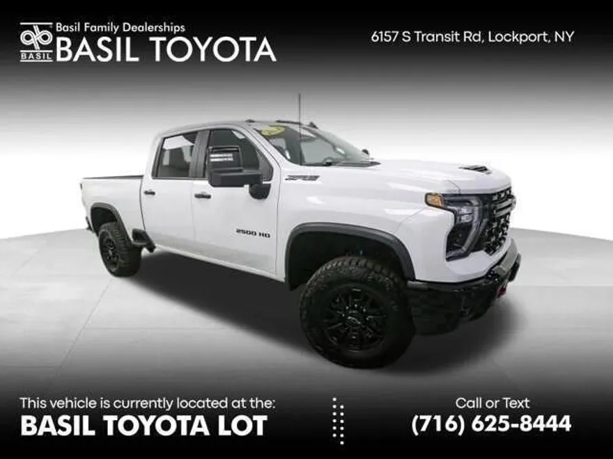 2024 Chevrolet Silverado 2500HD ZR2 photo 1