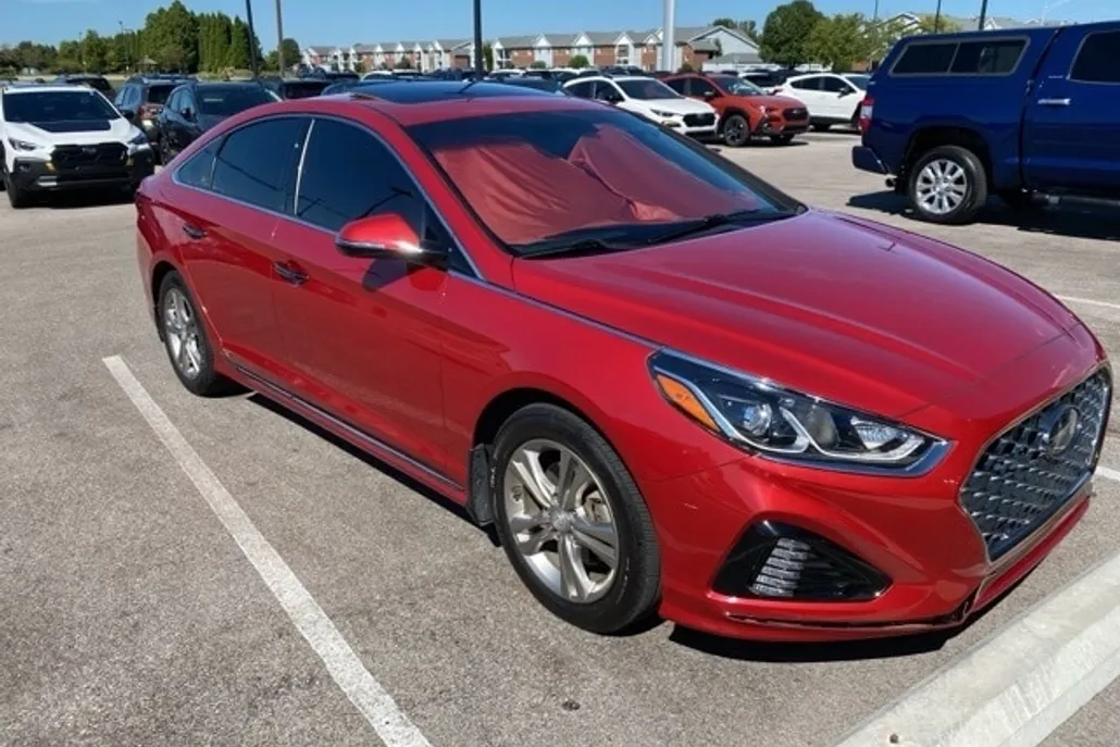 2019 Hyundai Sonata Sport photo 1