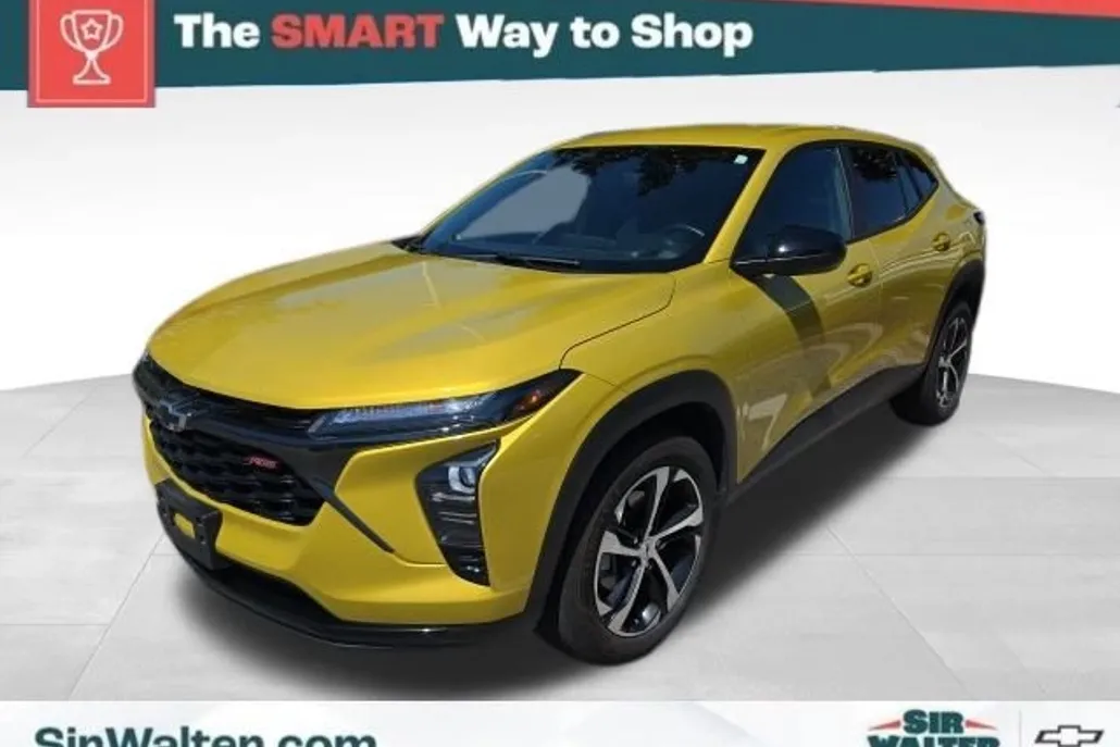 2024 Chevrolet Trax photo 1