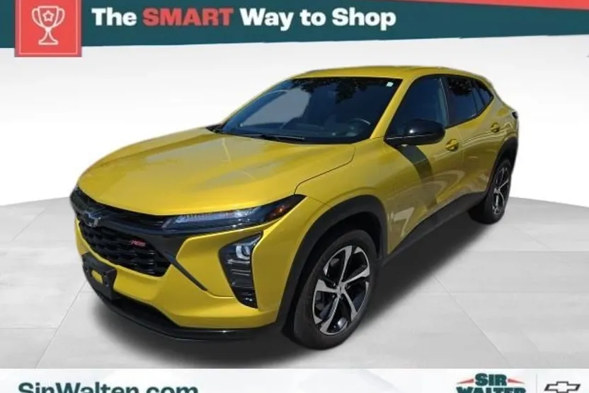 2024 Chevrolet Trax photo 1