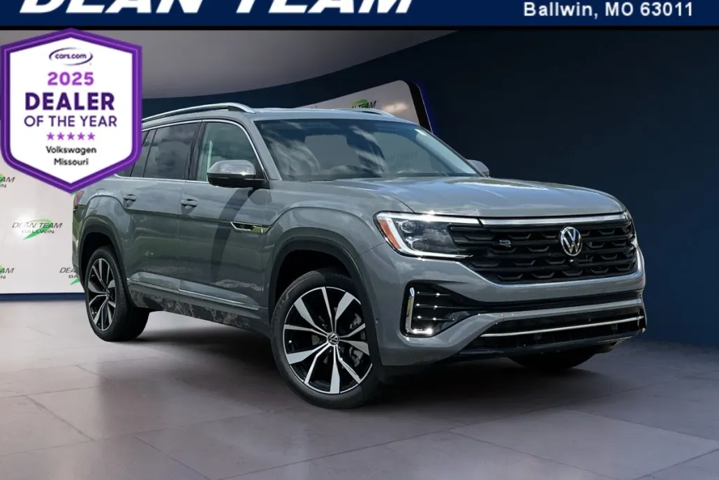 2025 Volkswagen Atlas SEL Premium R-Line photo 1