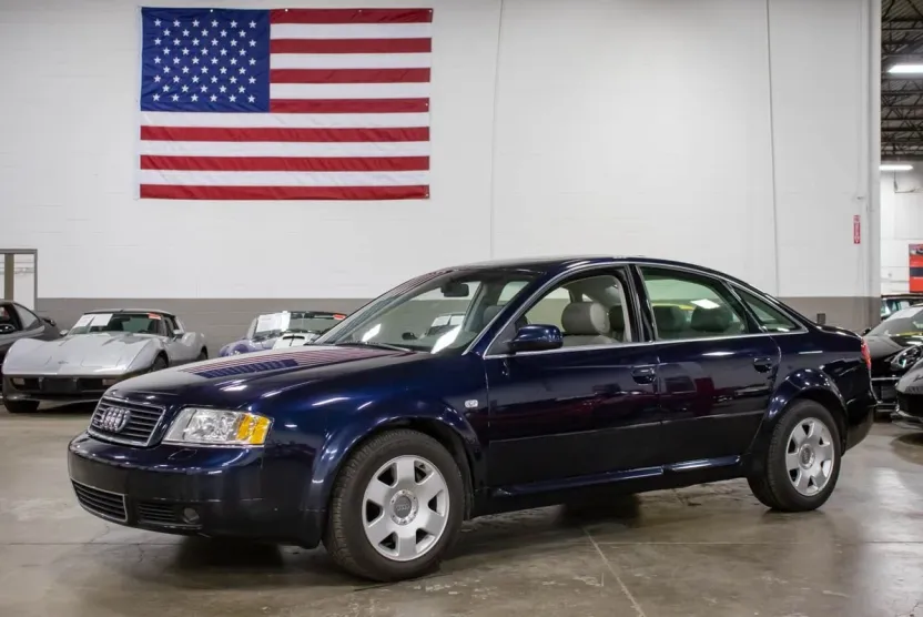2004 Audi A6 4.2 Quattro photo 1