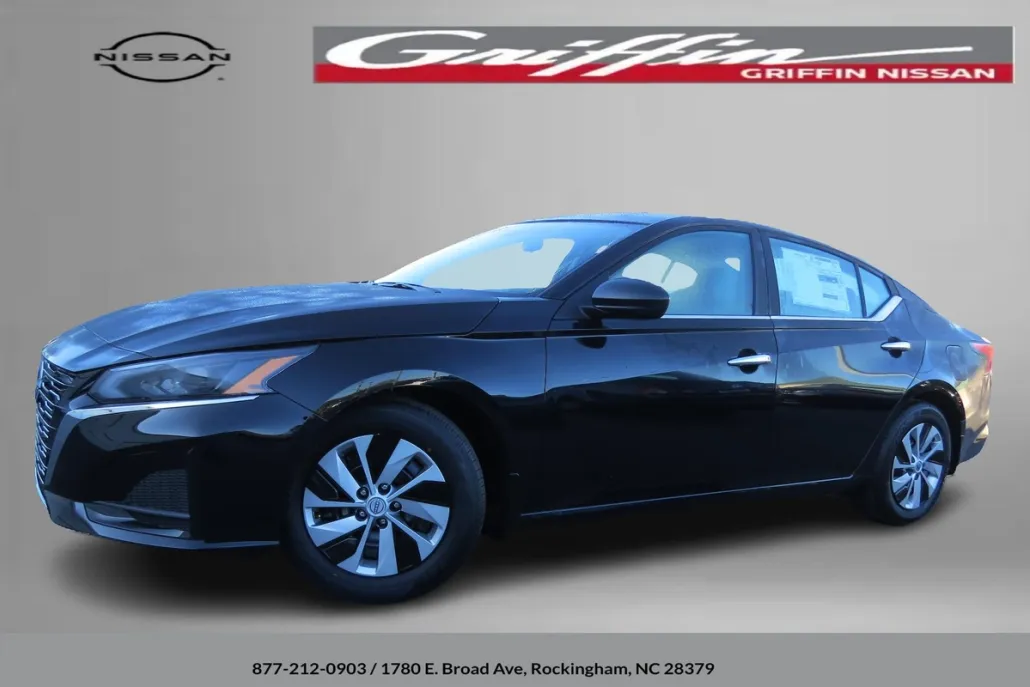 2025 Nissan Altima S photo 1