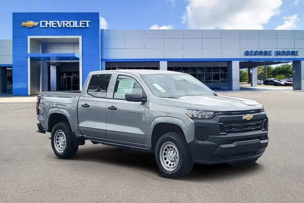 2026 Chevrolet Colorado Work Truck photo 1