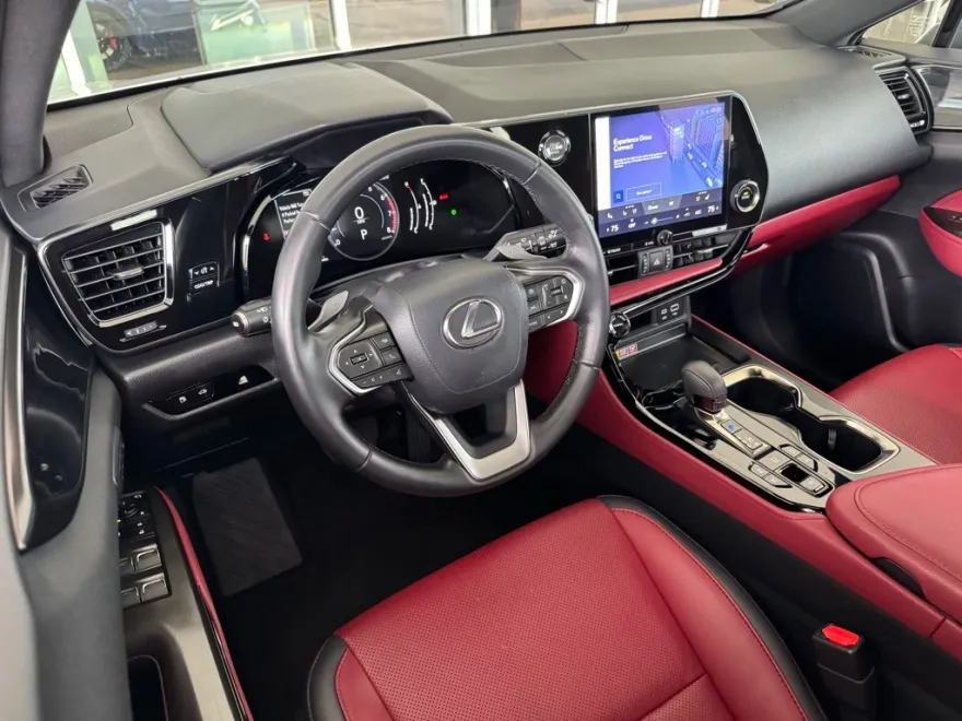 2025 Lexus NX 350 Premium photo 1