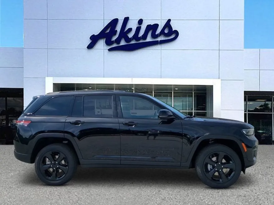2025 Jeep Grand Cherokee Altitude X photo 1