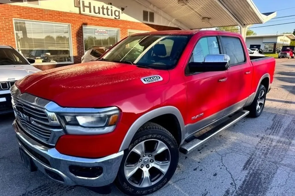 2019 Ram 1500 Laramie photo 1
