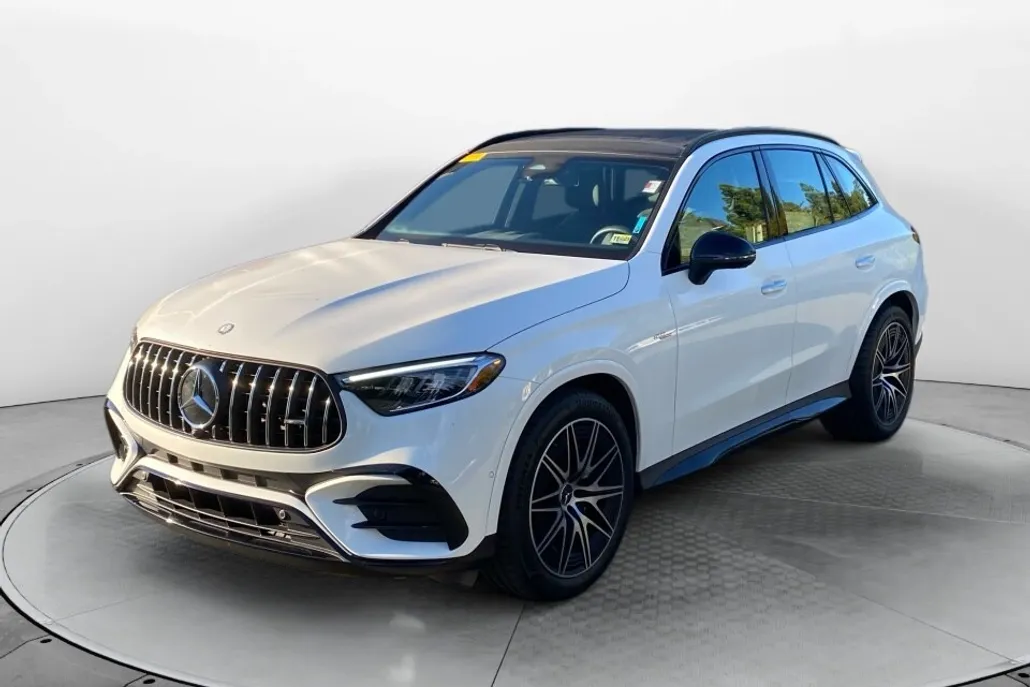 2025 Mercedes Benz GLC AMG 43 4MATIC photo 1