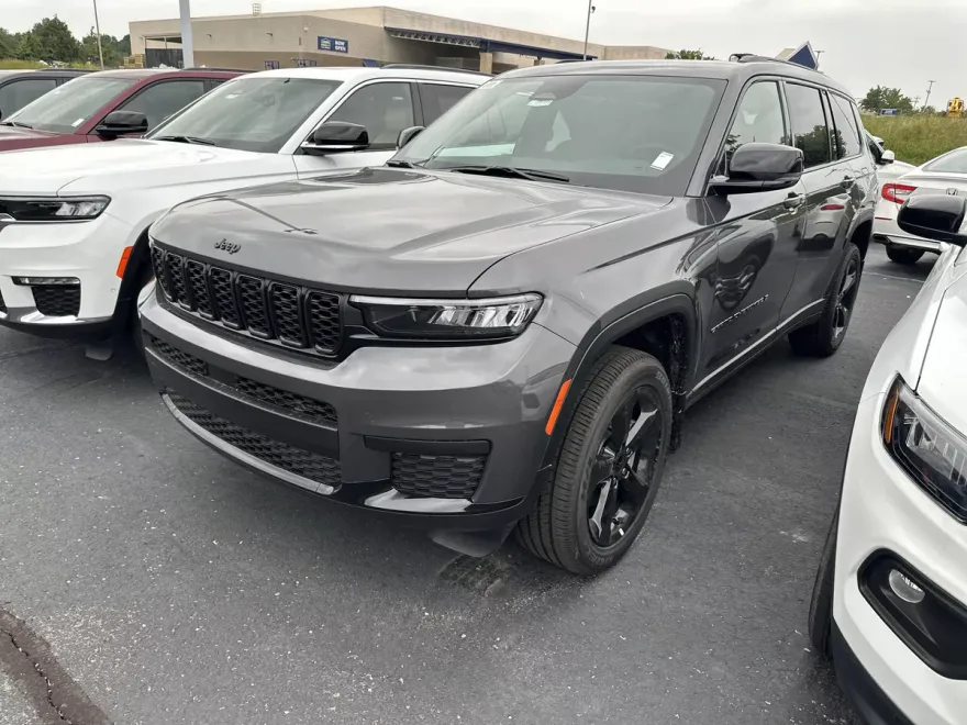 2025 Jeep Grand Cherokee Altitude X photo 1