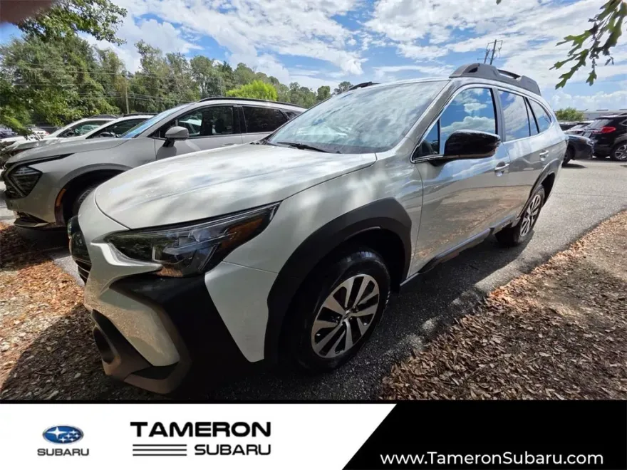 2025 Subaru Outback Premium photo 1