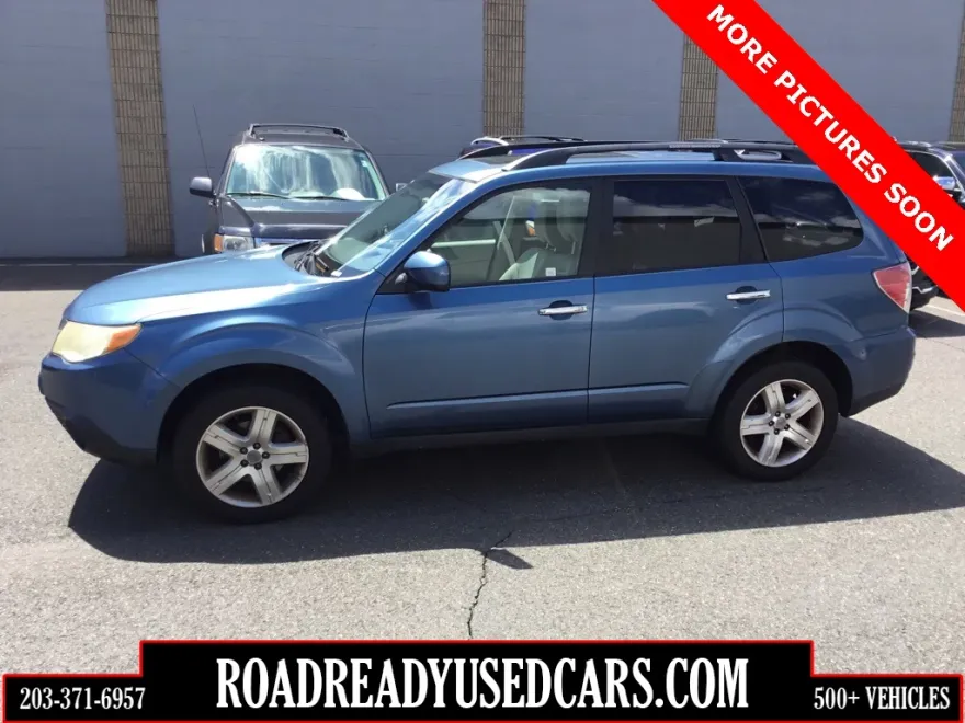 2010 Subaru Forester 2.5X Premium photo 1