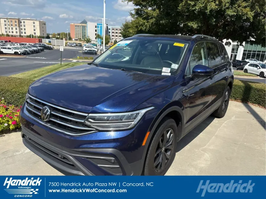 2024 Volkswagen Tiguan SE Wolfsburg Edition photo 1