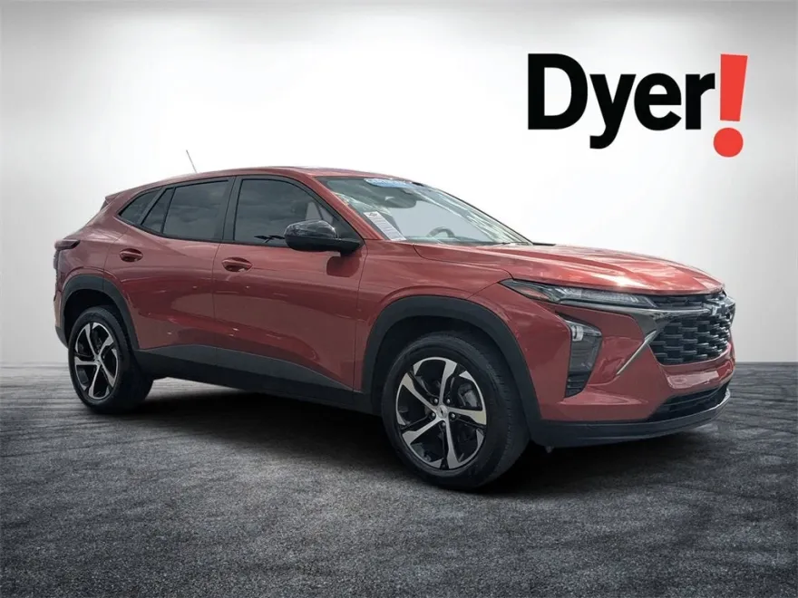 2024 Chevrolet Trax photo 1