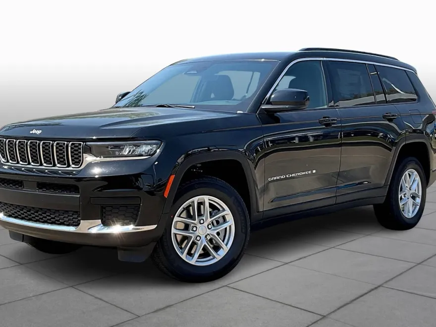 2025 Jeep Grand Cherokee Laredo X photo 1