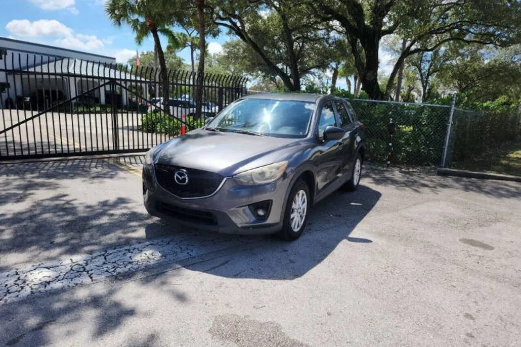 2014 Mazda CX-5 Touring photo 1