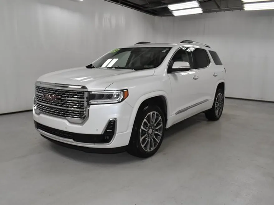 2022 Gmc Acadia Denali photo 1