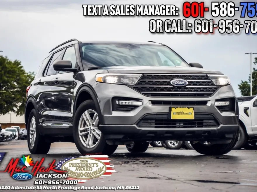 2021 Ford Explorer XLT photo 1