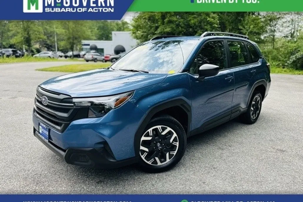 2025 Subaru Forester Base photo 1