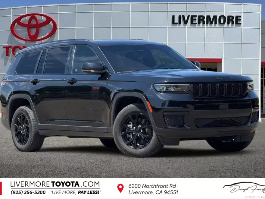 2024 Jeep Grand Cherokee Altitude photo 1