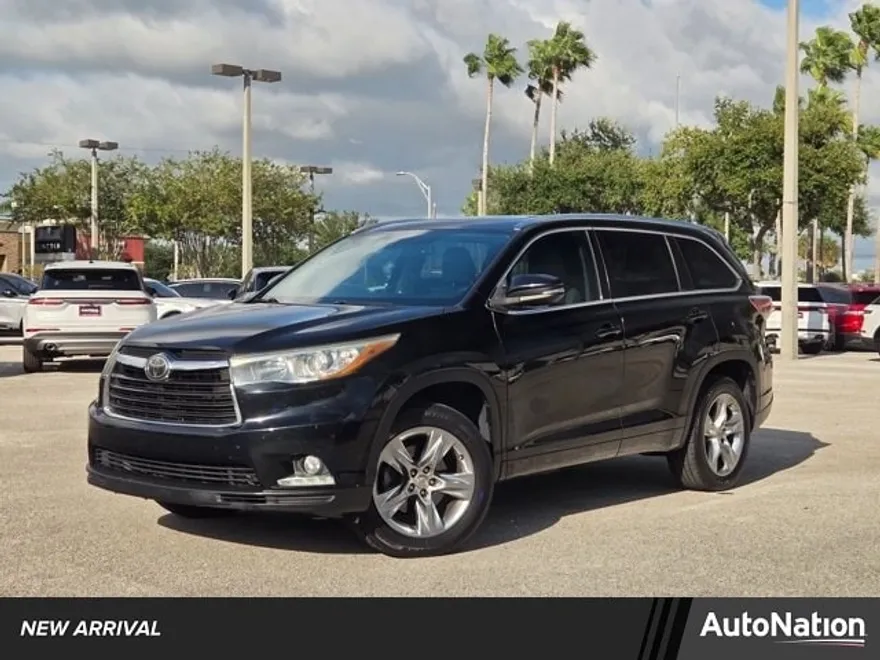 2015 Toyota Highlander Limited Platinum photo 1