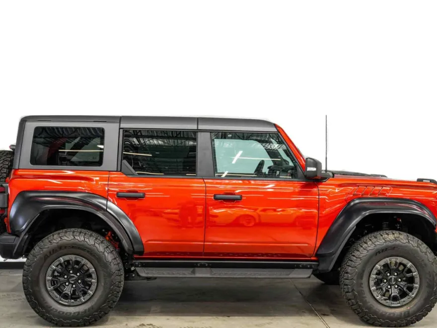 2023 Ford Bronco Raptor photo 1