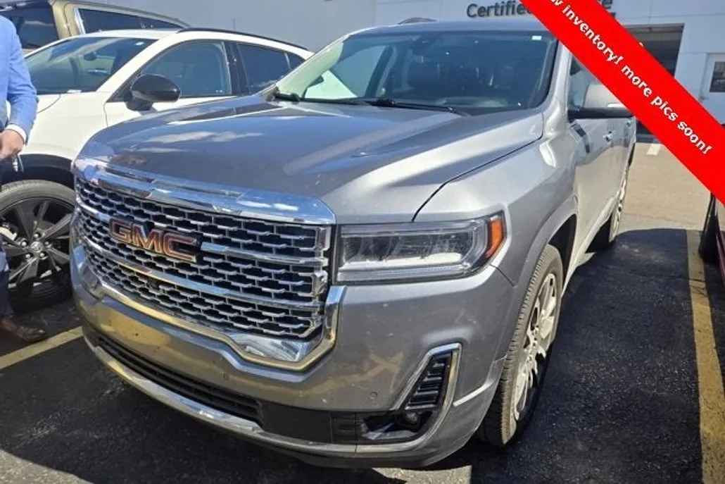 2020 Gmc Acadia Denali photo 1