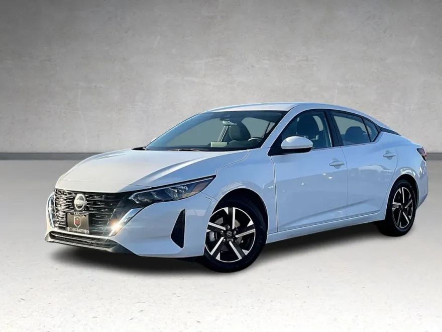 2024 Nissan Sentra SV photo 1