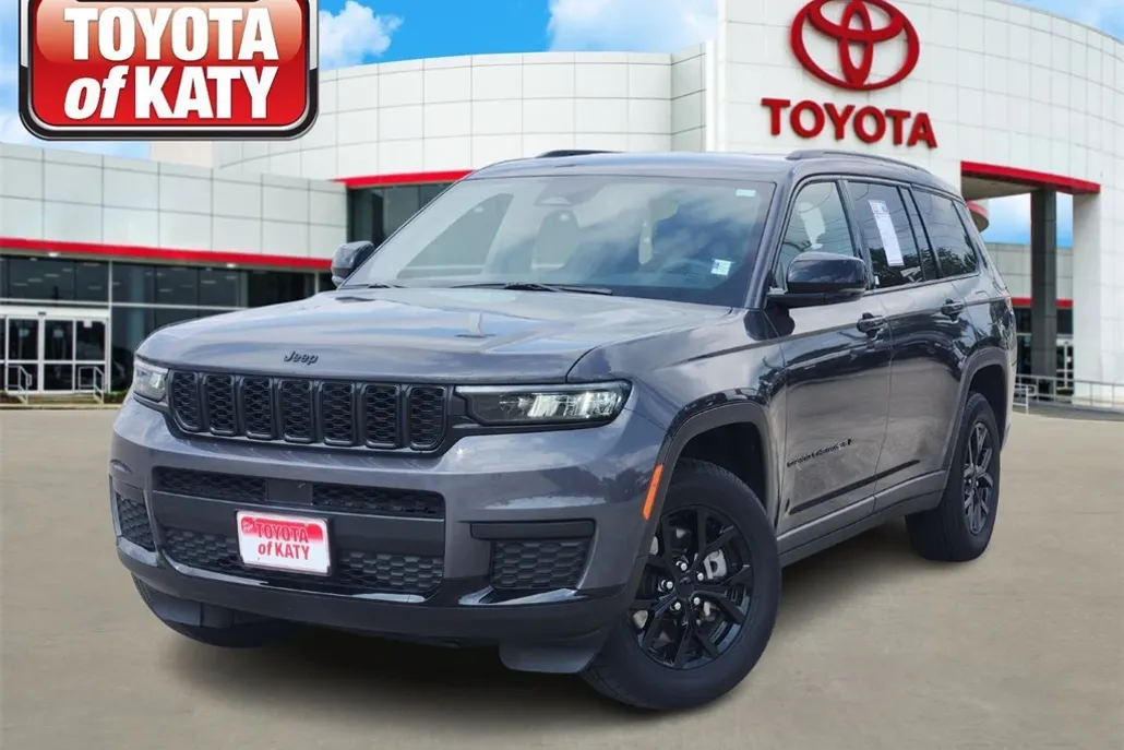 2024 Jeep Grand Cherokee Altitude photo 1