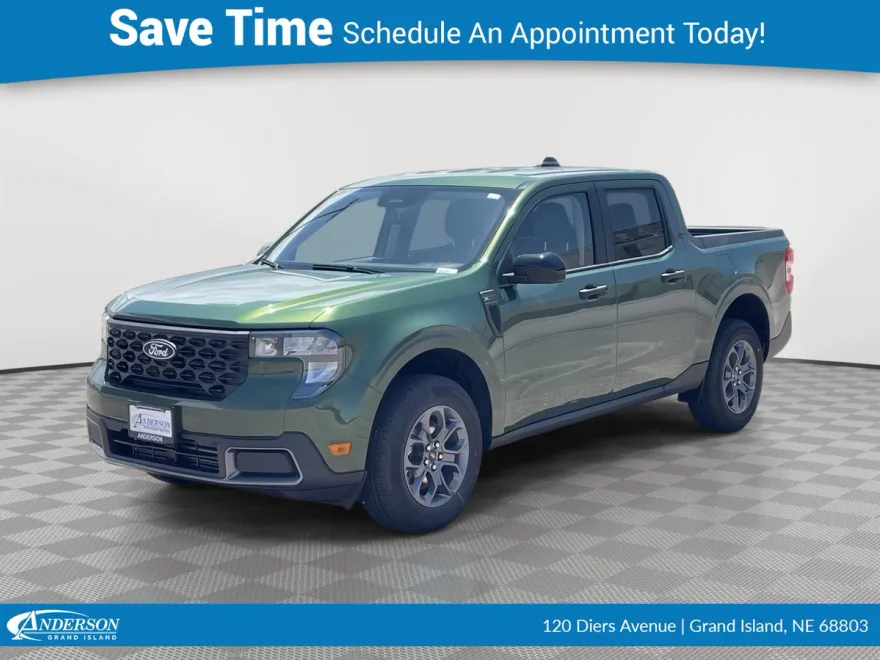 2025 Ford Maverick XLT photo 1
