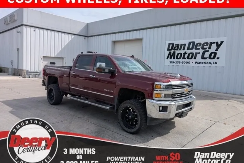 2017 Chevrolet Silverado 2500HD LTZ photo 1