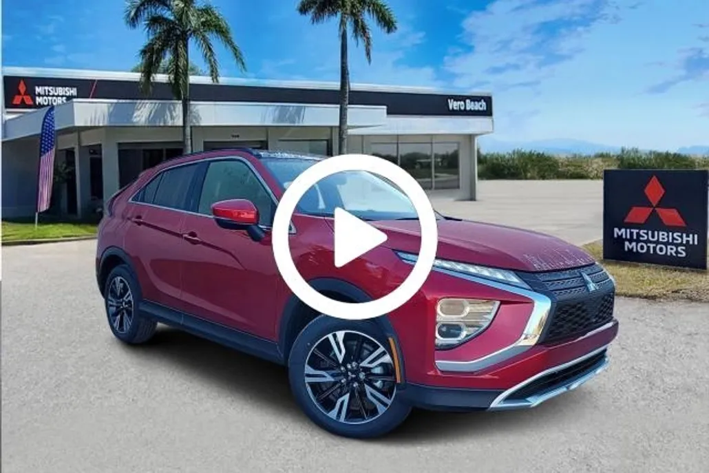 2025 Mitsubishi Eclipse Cross SE photo 1