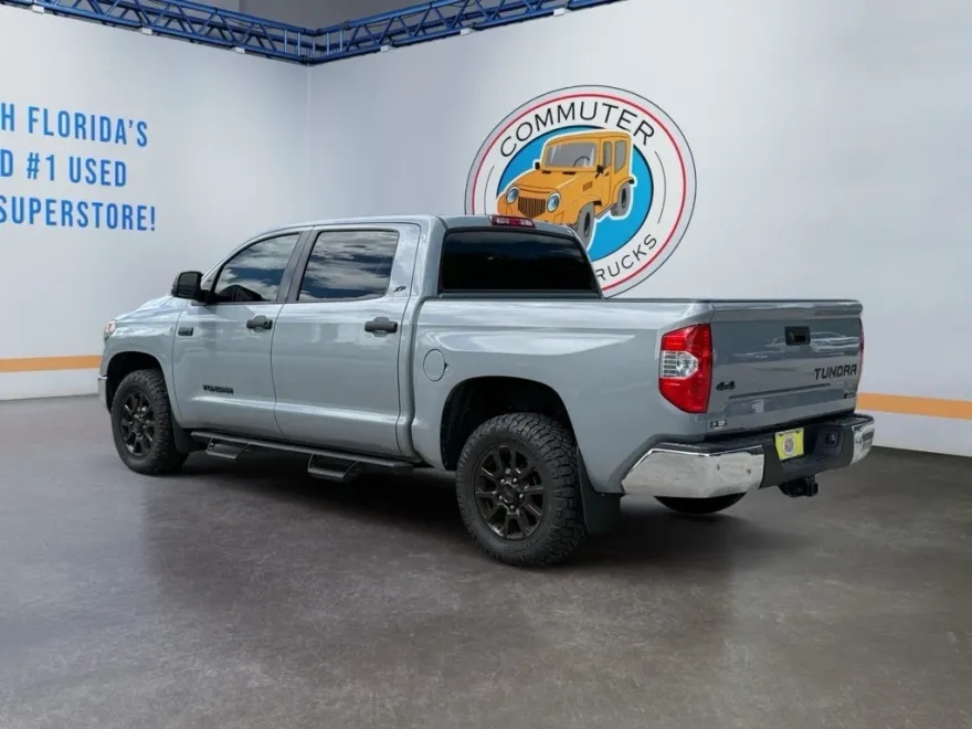 2019 Toyota Tundra SR5 CrewMax photo 1