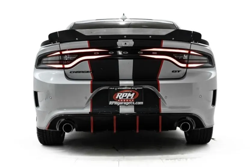2019 Dodge Charger GT photo 1