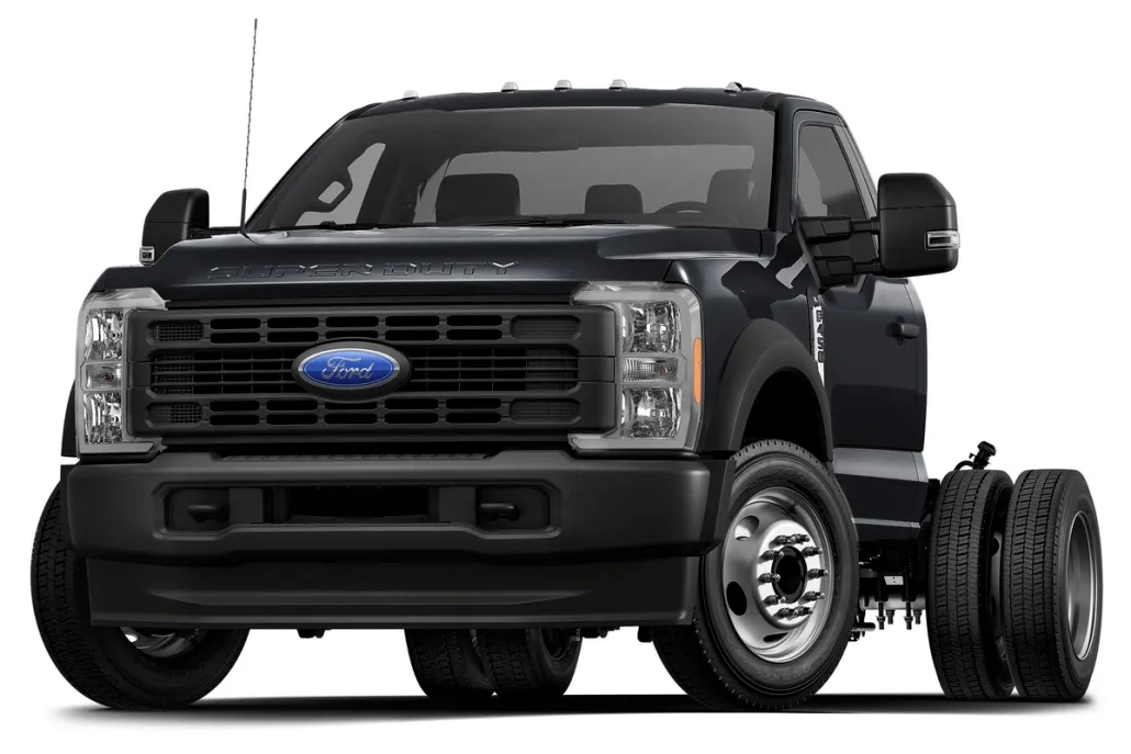2025 Ford F-450 photo 1