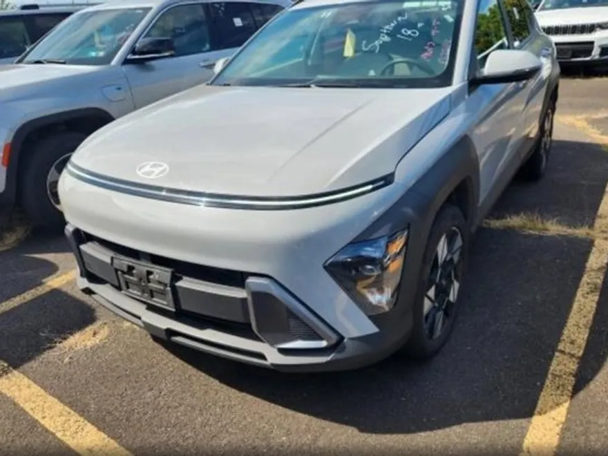 2024 Hyundai Kona SEL photo 1