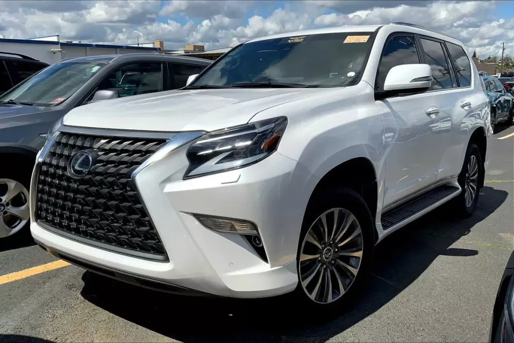 2023 Lexus GX 460 Luxury photo 1