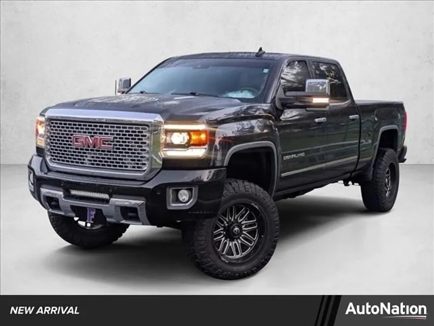 2016 Gmc Sierra 2500 HD Denali photo 1