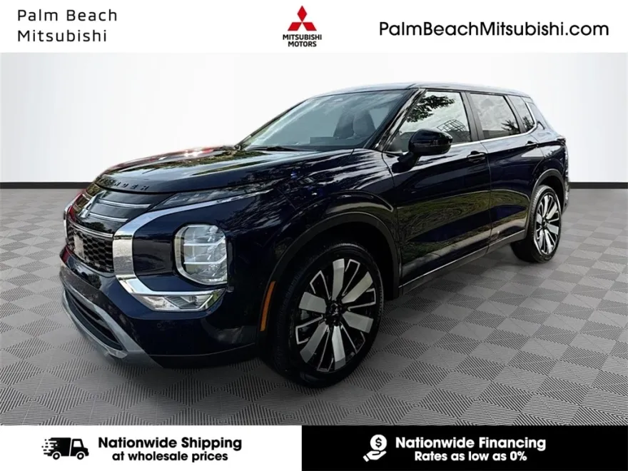 2025 Mitsubishi Outlander SE photo 1