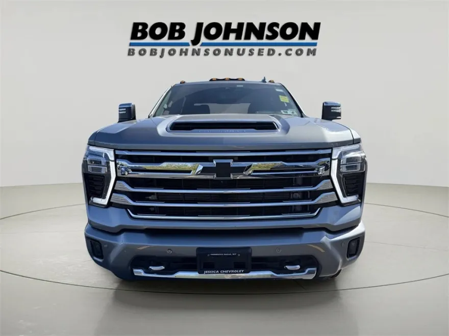2024 Chevrolet Silverado 2500HD High Country photo 1