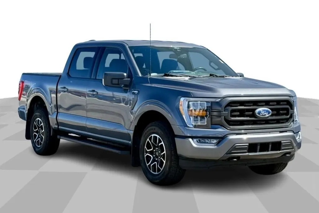 2022 Ford F-150 XLT photo 1