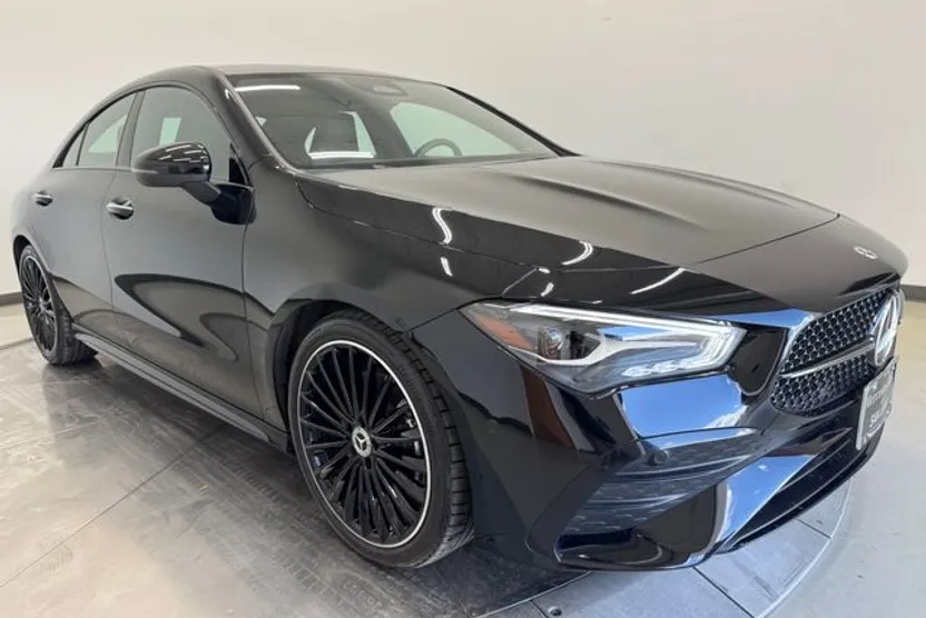 2025 Mercedes Benz CLA 250 photo 1