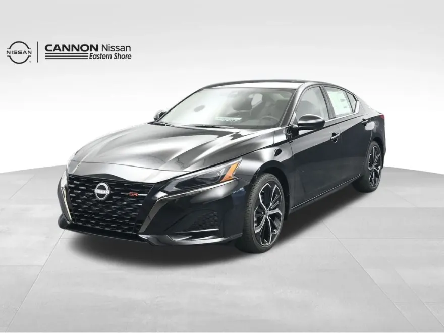 2025 Nissan Altima 2.5 SR photo 1