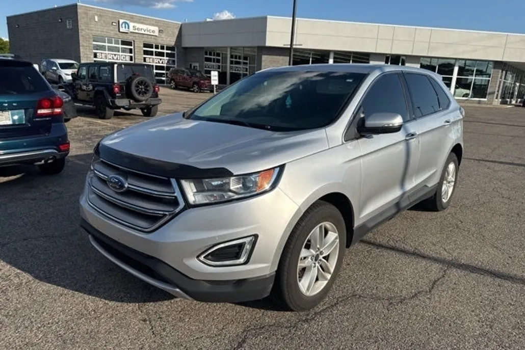 2016 Ford Edge SEL photo 1