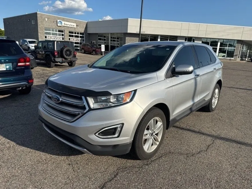 2016 Ford Edge SEL photo 1