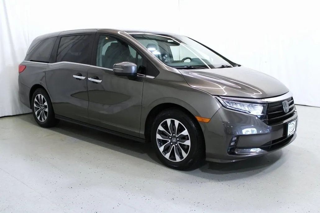 2022 Honda Odyssey EX-L photo 1