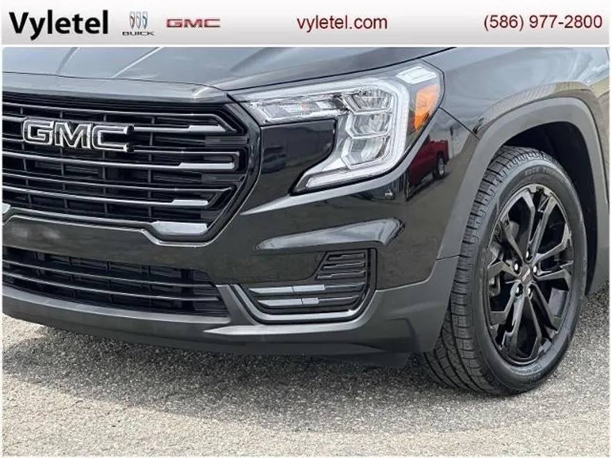 2022 Gmc Terrain SLE photo 1