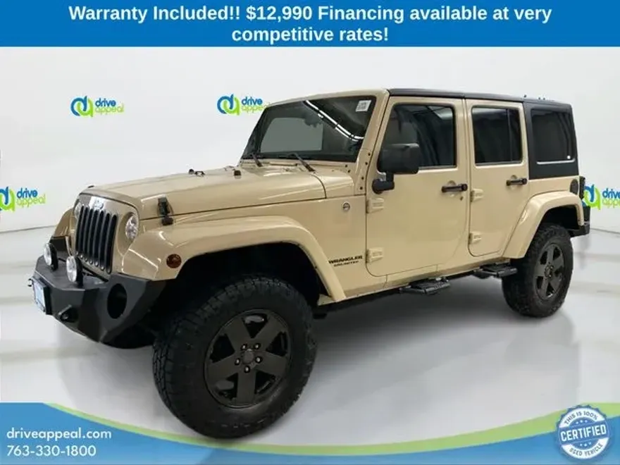 2012 Jeep Wrangler Unlimited Sahara photo 1