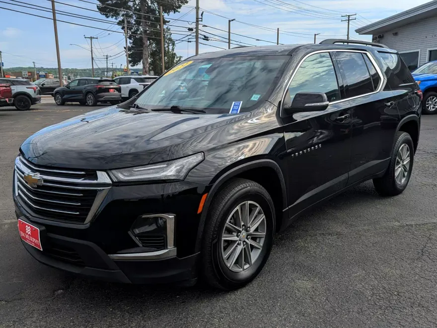 2022 Chevrolet Traverse Cloth photo 1